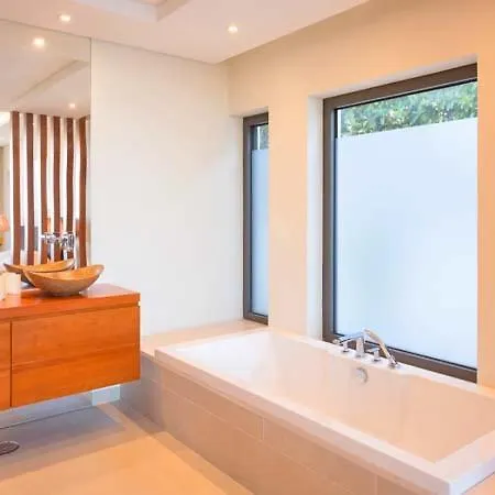 Sleeps 10 Pool Air Con T715830 Villa *