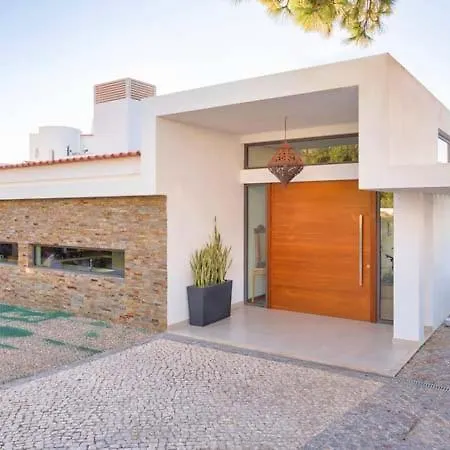 Villa Sleeps 10 Pool Air Con T715830
